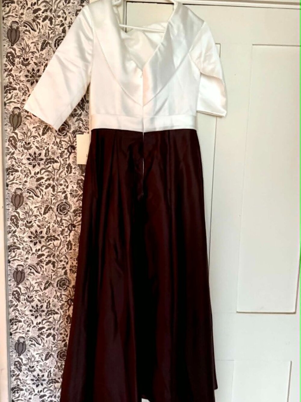 Formal New MOG/MOB Dress